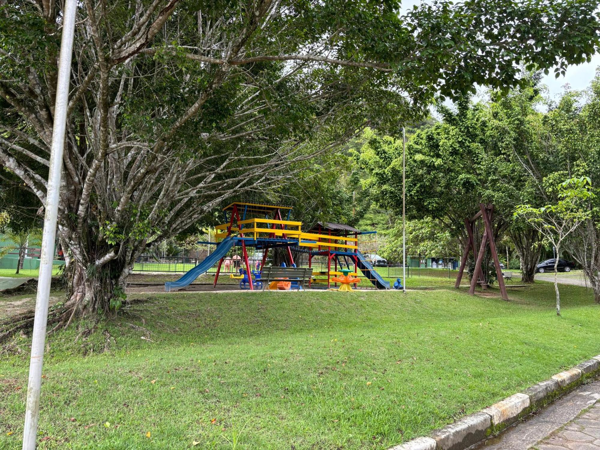Condominio Com Muita Diversao Toninhas Ubatuba Exterior foto